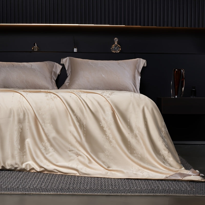 100% Silk Quilt - Handmade Four Seasons Thin Quilt, Soft and Breathable